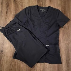 GREYS ANATOMY SCRUB SET